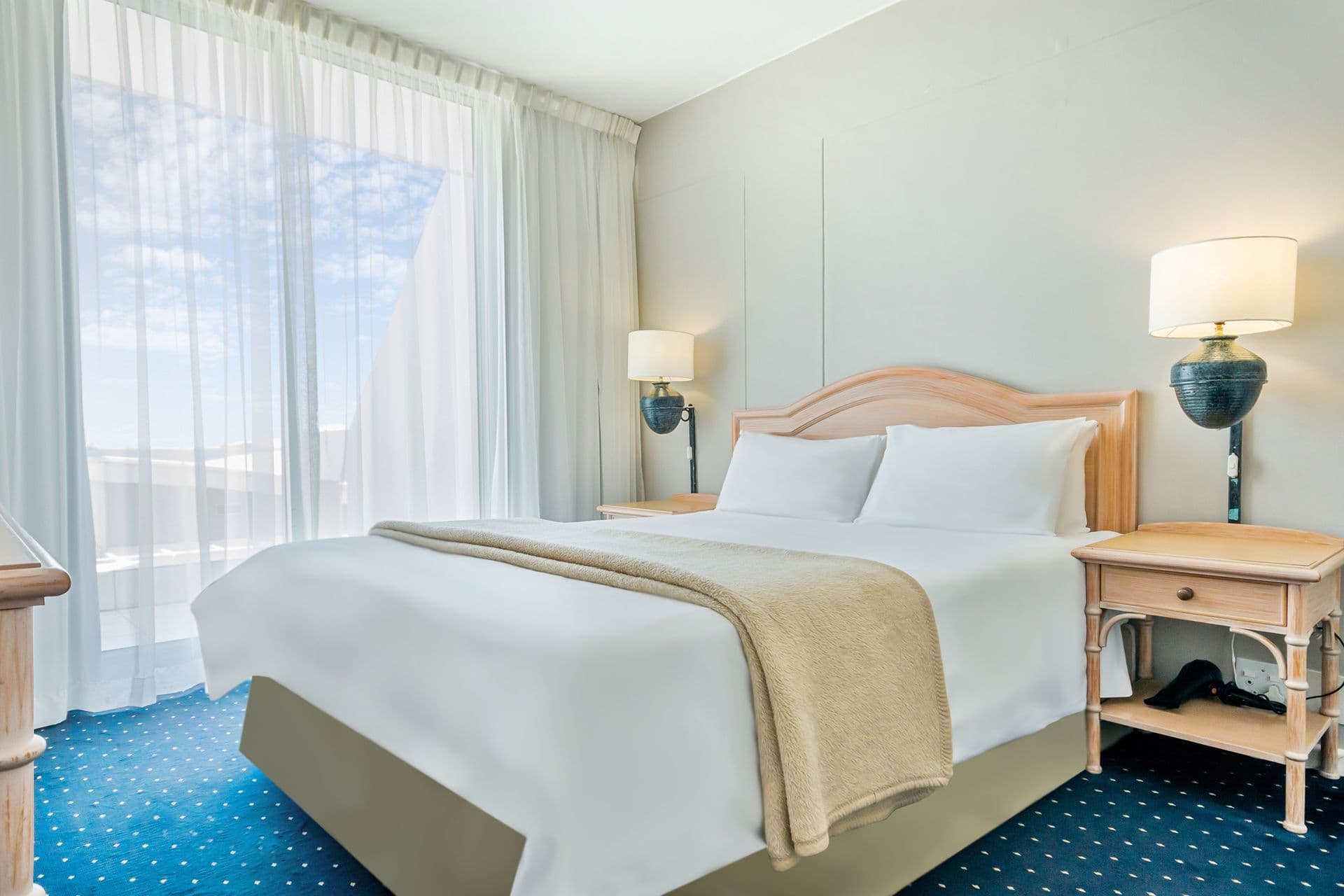 Sea View Apartment – The Bedroom